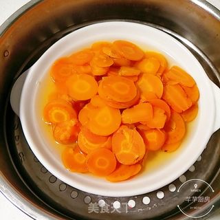 胡萝卜奶香甜馒头的做法步骤:3
