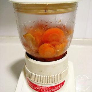 胡萝卜奶香甜馒头的做法步骤:4