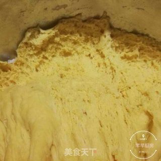 胡萝卜奶香甜馒头的做法步骤:9