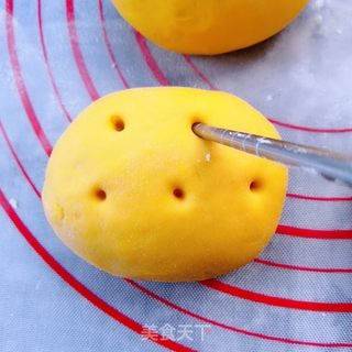 土豆豆沙包的做法步骤:10