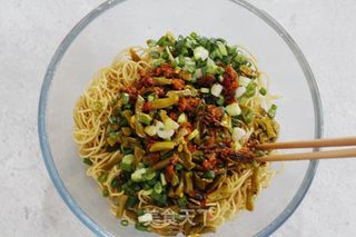 清爽热干面的做法步骤：5