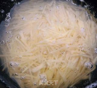 #鸡蛋#土豆胡萝卜抱蛋的做法步骤:2