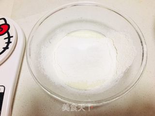 红丝绒旋风卷的做法步骤:2