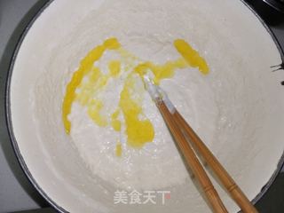 红枣葡萄干发面饼的做法步骤:3