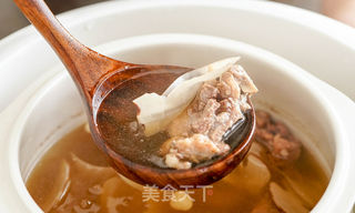 海底椰鳄鱼肉汤!止咳润肺气管炎必备~的做法步骤:2