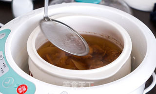 海底椰鳄鱼肉汤!止咳润肺气管炎必备~的做法步骤:4