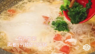 番茄鳕鱼面的做法步骤:11
