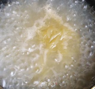 快手的西红柿拌冷面的做法步骤:5