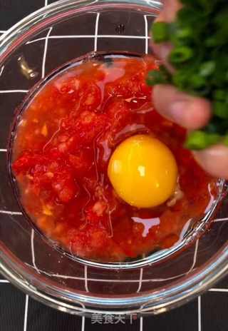 早餐再也不用出去买,这样做早餐,拿肉都不换!10分钟做两人量!【五珍粉西红柿早餐营养饼】的做法步骤:2