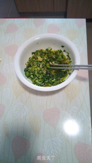 纯猪肉馅大油饺子的做法步骤:7
