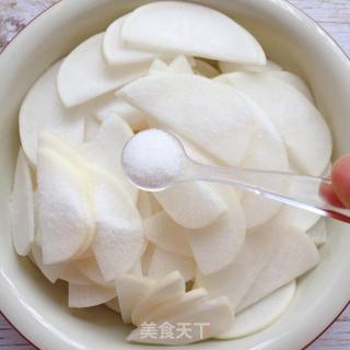酸辣白萝卜的做法步骤:2