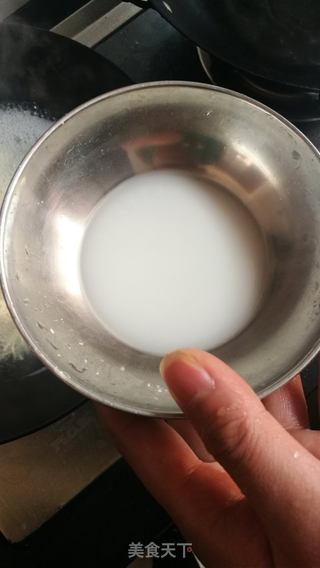 鸡丝银鱼羹的做法步骤:5