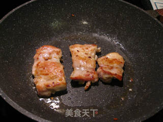 香煎蒜茸鸡大腿的做法步骤:5