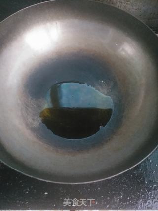 西红柿见菠菜面的做法步骤：1