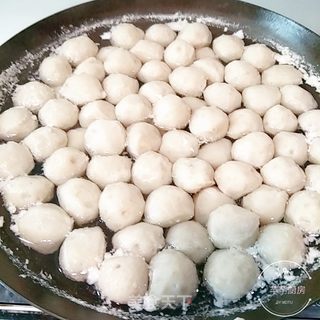 自制鱼丸的做法步骤:12