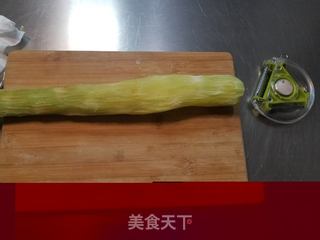 凉拌莴笋的做法步骤：1