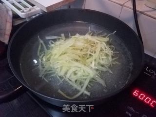 凉拌莴笋的做法步骤:4