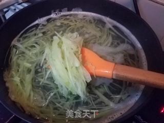 凉拌莴笋的做法步骤:5