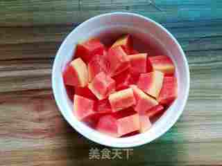 木瓜鱿鱼排骨汤的做法步骤:6