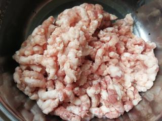 春日美味:香辣槐花猪肉包的做法步骤:4