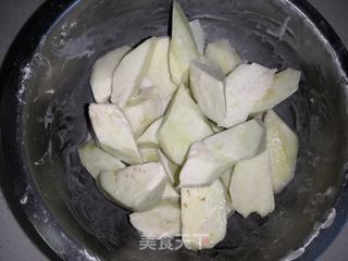 糖醋茄块的做法步骤：4