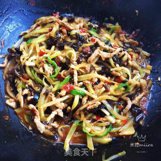 家常鱼香肉丝的做法步骤:9