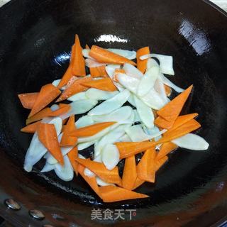 仔姜炒牛肉的做法步骤：4