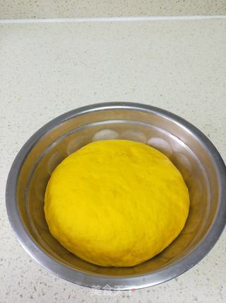 南瓜黄玫瑰的做法步骤:6
