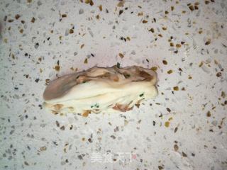 花样面食一一香肠碎花卷的做法步骤:9