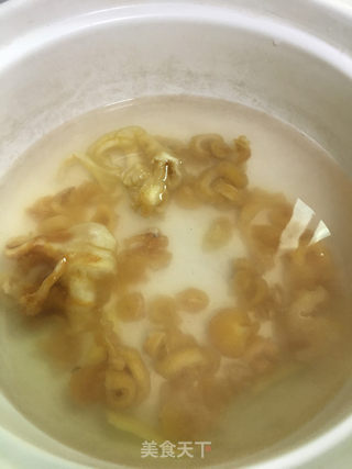雪耳炖花胶的做法步骤:3