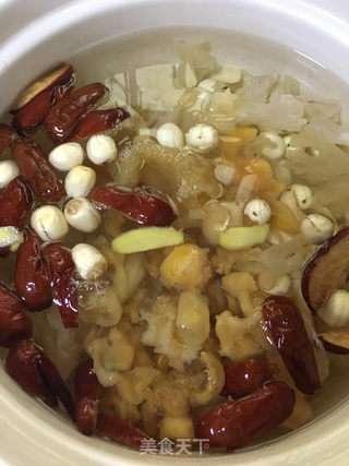 雪耳炖花胶的做法步骤:5