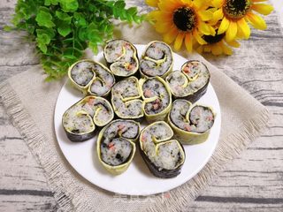 紫菜蛋皮如意卷的做法步骤:20