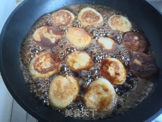 红糖香蕉糯米饼的做法步骤:11