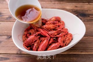 糟卤冰镇小龙虾的做法步骤:4