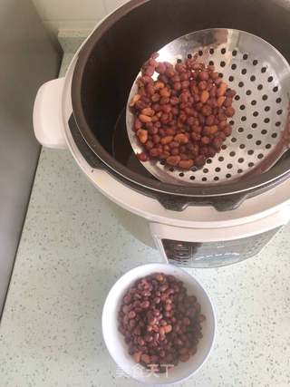 红豆糯米凉糕的做法步骤:2