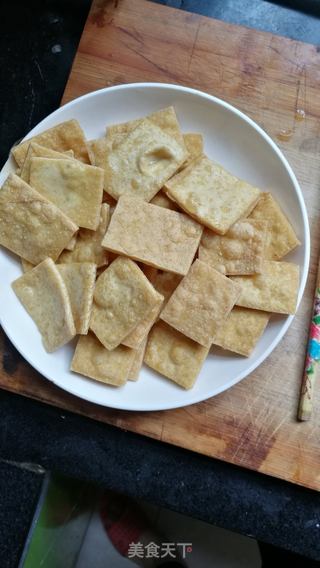 卤煮豆腐干配手擀面的做法步骤:4