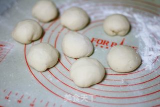 豆沙馅饼的做法步骤：3
