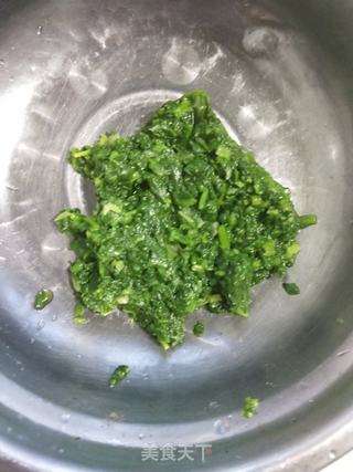 菠菜鸡蛋饼的做法步骤:3