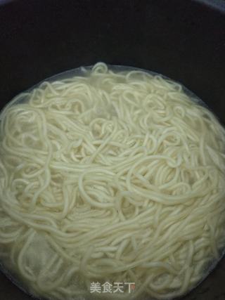青瓜丝拌凉面的做法步骤:5