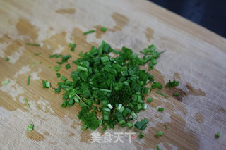 香葱厚蛋烧的做法步骤:2