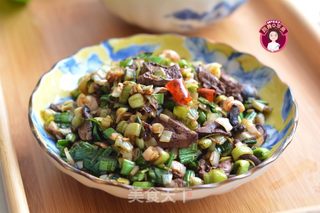 乌鸡三吃——乌鸡汤、乌鸡肉馄饨、炒乌鸡杂的做法步骤:18