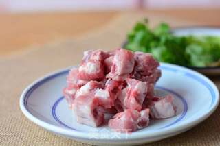 排骨蒸米饭的做法步骤:2