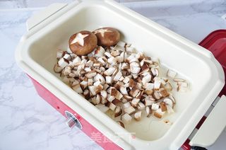 菌菇汤面的做法步骤:5