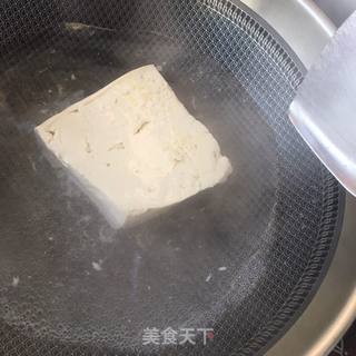 “凉菜”揉香椿拌豆腐的做法步骤：4