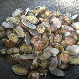 葱姜炒花蛤的做法步骤:7