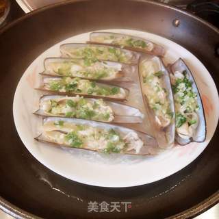姜葱蒜蓉蒸圣子皇的做法步骤:15