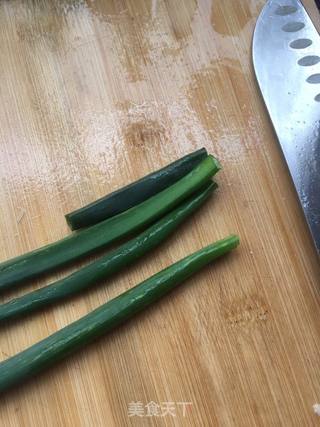葱香豉油鱿鱼腿的做法步骤:10
