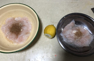 香煎龙利鱼的做法步骤:2