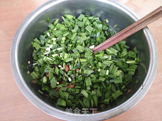 猴头菇韭菜馅煎饺的做法步骤:6