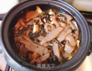 滇味酸菜魔芋粉丝煲的做法步骤:9